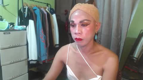 gil online show from 09.27.25