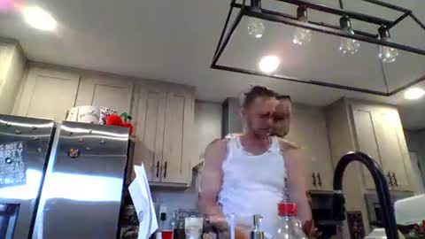 Snapshot of thick_dick11 chatting on 04.06.26 Val online show from 04.06.26