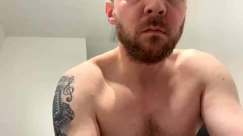 Snapshot of thickandmeaty9incher chatting on 12.26.24 thickandmeaty9incher online show from 12.26.24