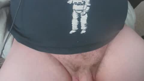 Snapshot of thickboylikestostroke chatting on 01.06.25 thickboylikestostroke online show from 01.06.25