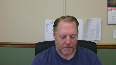Snapshot of thickcock4u1105 chatting on 06.26.26 thickcock4u1105 online show from 06.26.26