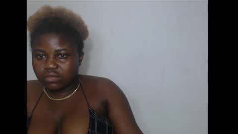 Snapshot of thickebonny7 chatting on 02.03.26 thickebonny7 online show from 02.03.26