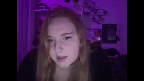 Snapshot of thickgingergoddess chatting on 12.12.24 Ariel online show from 12.12.24
