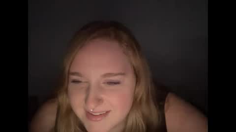 Snapshot of thickgingergoddess chatting on 12.21.24 Ariel online show from 12.21.24