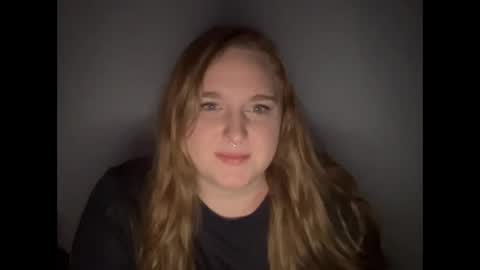 Snapshot of thickgingergoddess chatting on 12.25.24 Ariel online show from 12.25.24