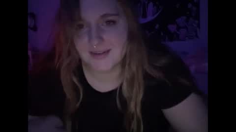 Snapshot of thickgingergoddess chatting on 12.27.24 Ariel online show from 12.27.24