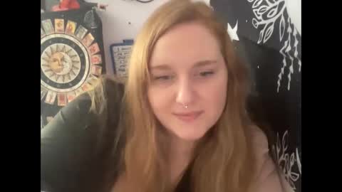 Snapshot of thickgingergoddess chatting on 01.25.25 Ariel online show from 01.25.25