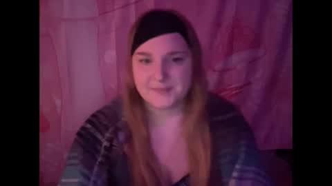 Snapshot of thickgingergoddess chatting on 03.12.25 Ariel online show from 03.12.25