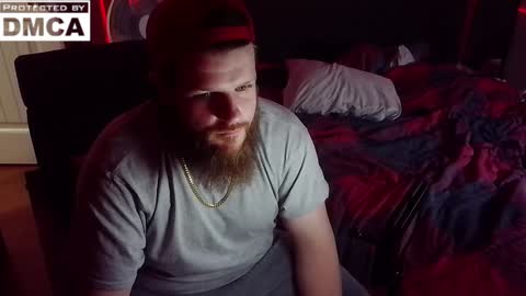 Snapshot of thickhandsomeman chatting on 01.08.25 ThickHandsomeMan online show from 01.08.25