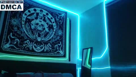 Snapshot of thickhandsomeman chatting on 01.13.25 ThickHandsomeMan online show from 01.13.25