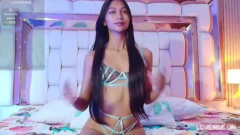 Eva  online show from 02.22.25