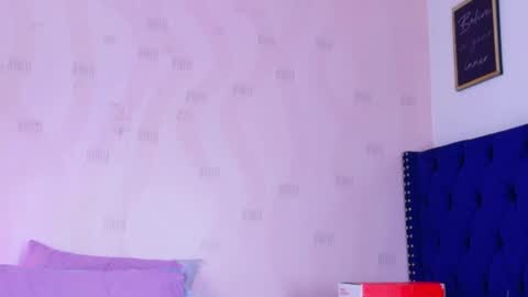 Snapshot of thin_eva chatting on 06.27.26 Eva online show from 06.27.26