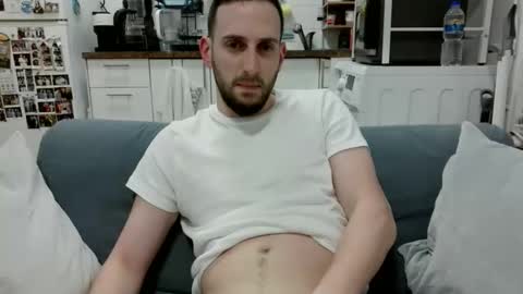 Snapshot of thinboy2 chatting on 02.15.26 Thinboy2 online show from 02.15.26