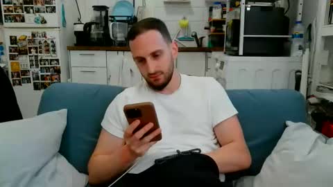 Snapshot of thinboy2 chatting on 05.23.26 Thinboy2 online show from 05.23.26