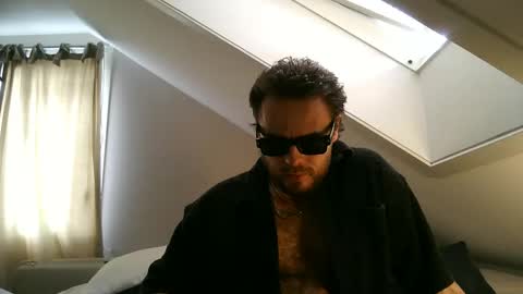 Snapshot of thinkingaboutthisnewgirl chatting on 03.12.25 Thinking About This New Girl online show from 03.12.25