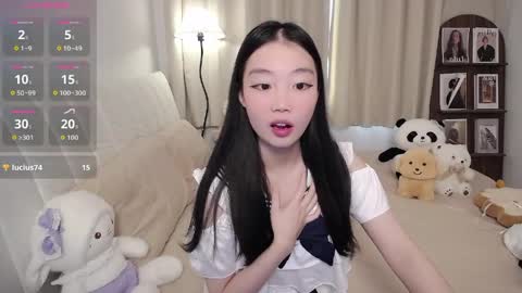 Snapshot of thisgirl__ chatting on 05.12.26 kk online show from 05.12.26