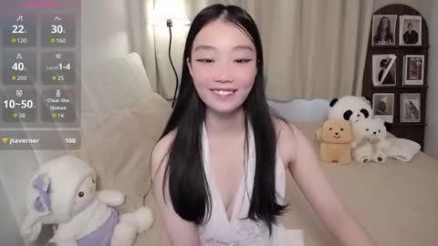 Snapshot of thisgirl__ chatting on 06.16.26 kk online show from 06.16.26