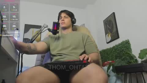 Snapshot of thom_ohtani chatting on 04.19.26 thom_ohtani online show from 04.19.26