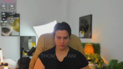 Snapshot of thom_ohtani chatting on 04.28.26 thom_ohtani online show from 04.28.26