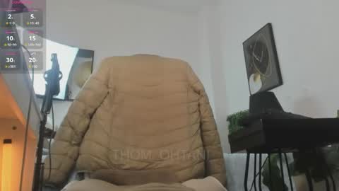 Snapshot of thom_ohtani chatting on 05.26.26 thom_ohtani online show from 05.26.26
