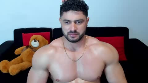 Snapshot of thomas_brandon chatting on 02.24.25 Thomas Brandon online show from 02.24.25
