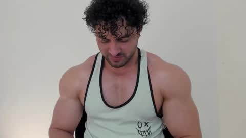 Snapshot of thomas_brandon chatting on 11.23.25 Thomas Brandon online show from 11.23.25