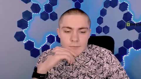 thomas_crow online show from 11.21.25