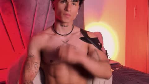 Thomas 3  JUST STAY AND BE MY LAST LOVE online show from 10.16.25