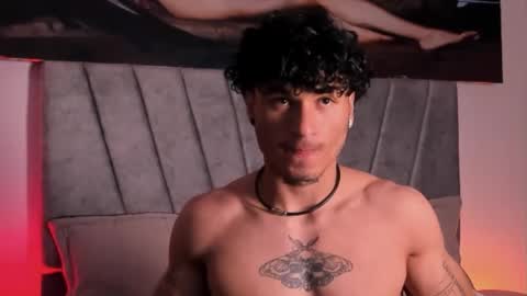 Thomas 3  JUST STAY AND BE MY LAST LOVE online show from 12.22.25