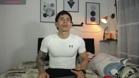 thomas_hot369 online show from 04.07.26