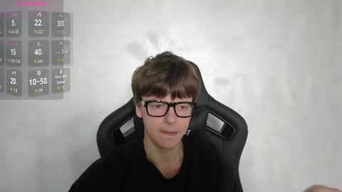 Snapshot of thomas_shelbivip chatting on 06.20.26 Tomas online show from 06.20.26