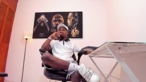 Thomas online show from 01.12.25