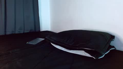 Snapshot of thomas_spellman chatting on 04.12.26 thomas_spellman online show from 04.12.26