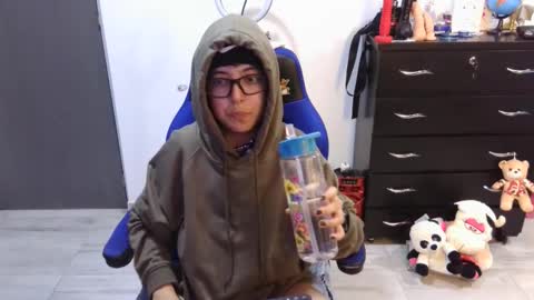 Snapshot of thomascooper_cams chatting on 04.28.26 VALERIA online show from 04.28.26