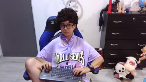 Snapshot of thomascooper_cams chatting on 05.14.26 VALERIA online show from 05.14.26