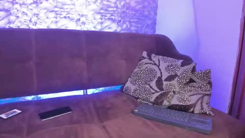 thomass_conor online show from 02.15.25