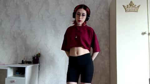 Lina online show from 12.16.25