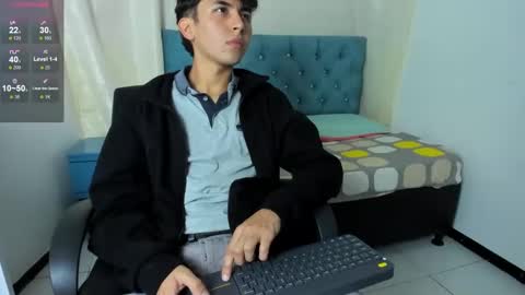 Snapshot of thommy_comp chatting on 02.26.25 thommy comp online show from 02.26.25