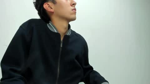 Snapshot of thommy_comp chatting on 03.02.25 thommy comp online show from 03.02.25