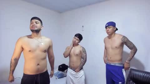 thomson_hot01 online show from 09.27.25