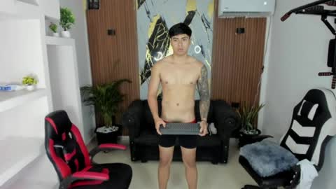 Snapshot of thomson_hot01 chatting on 04.18.26 thomson_hot01 online show from 04.18.26