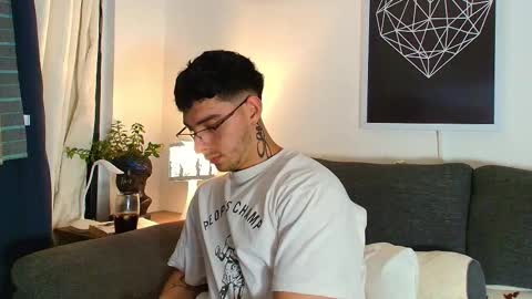 thomylov online show from 03.21.26