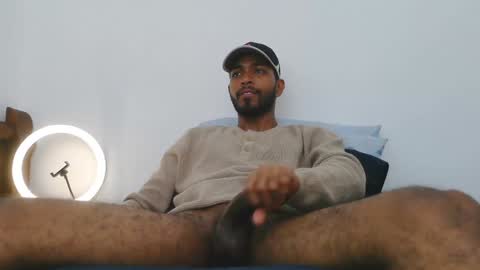 Snapshot of thonymaster chatting on 02.08.25 thonyy online show from 02.08.25