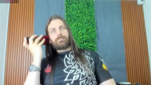 Snapshot of thor_colombia chatting on 12.02.24 THE CAPTAIN online show from 12.02.24