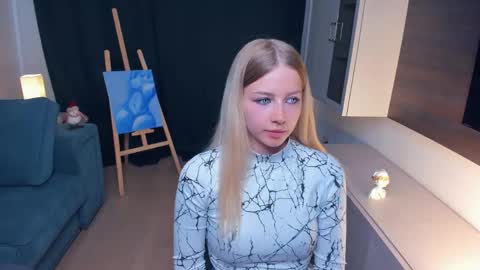 Snapshot of thoracarter chatting on 05.21.26 thoracarter online show from 05.21.26