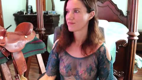 ThornburyRose online show from 11.29.25