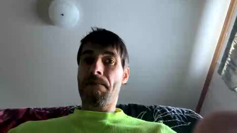 Snapshot of throbbing8585 chatting on 02.02.26 throbbing8585 online show from 02.02.26