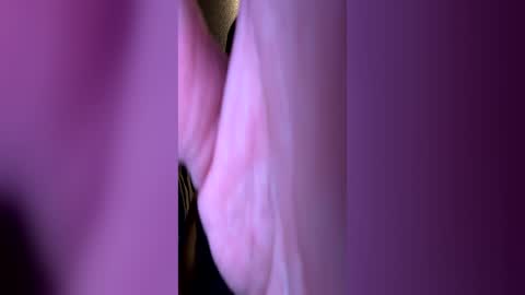 Snapshot of throbbing8585 chatting on 06.18.26 throbbing8585 online show from 06.18.26