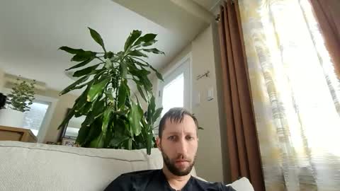 throwawayafteruse20202 online show from 11.12.25