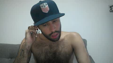 Snapshot of throwawayyourgun chatting on 02.03.25 Luka online show from 02.03.25